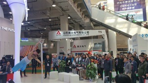 樂葉光伏展廳節(jié)目演出